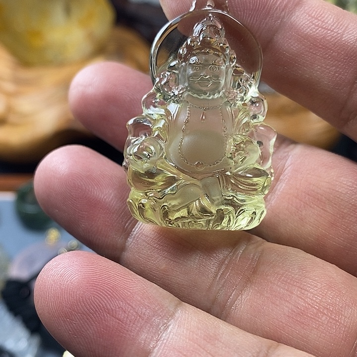 水晶颈饰未镶嵌黄财神