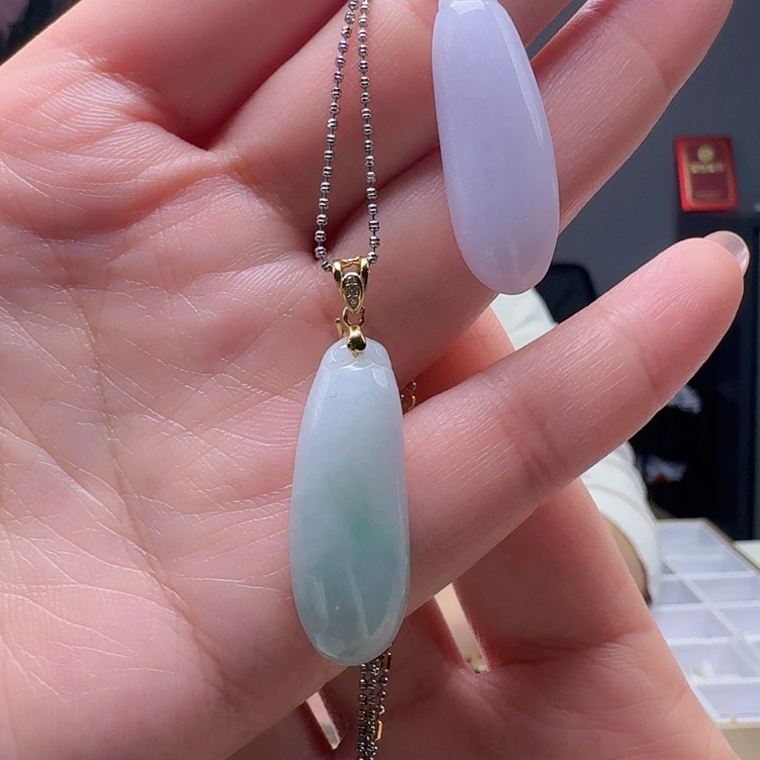 翡翠吊坠(赠链)银S925镶嵌多样性发货其一