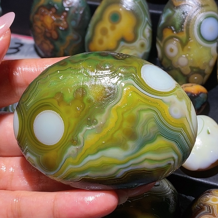 玛瑙/玉髓未镶嵌珠宝奇石97