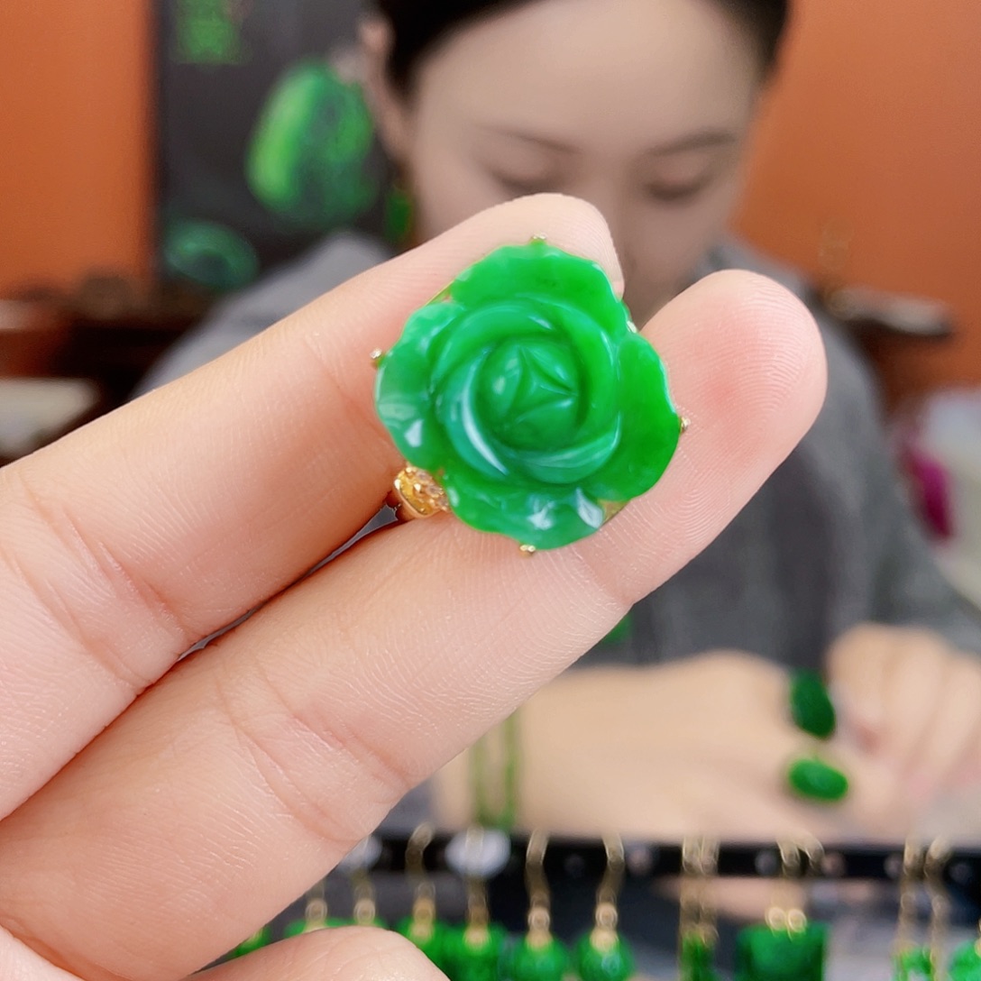 翡翠银S925镶嵌耳饰