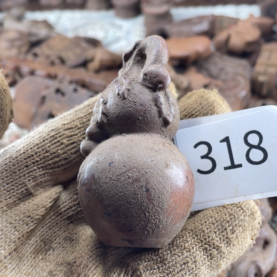 和田玉（糖玉）未镶嵌挂件