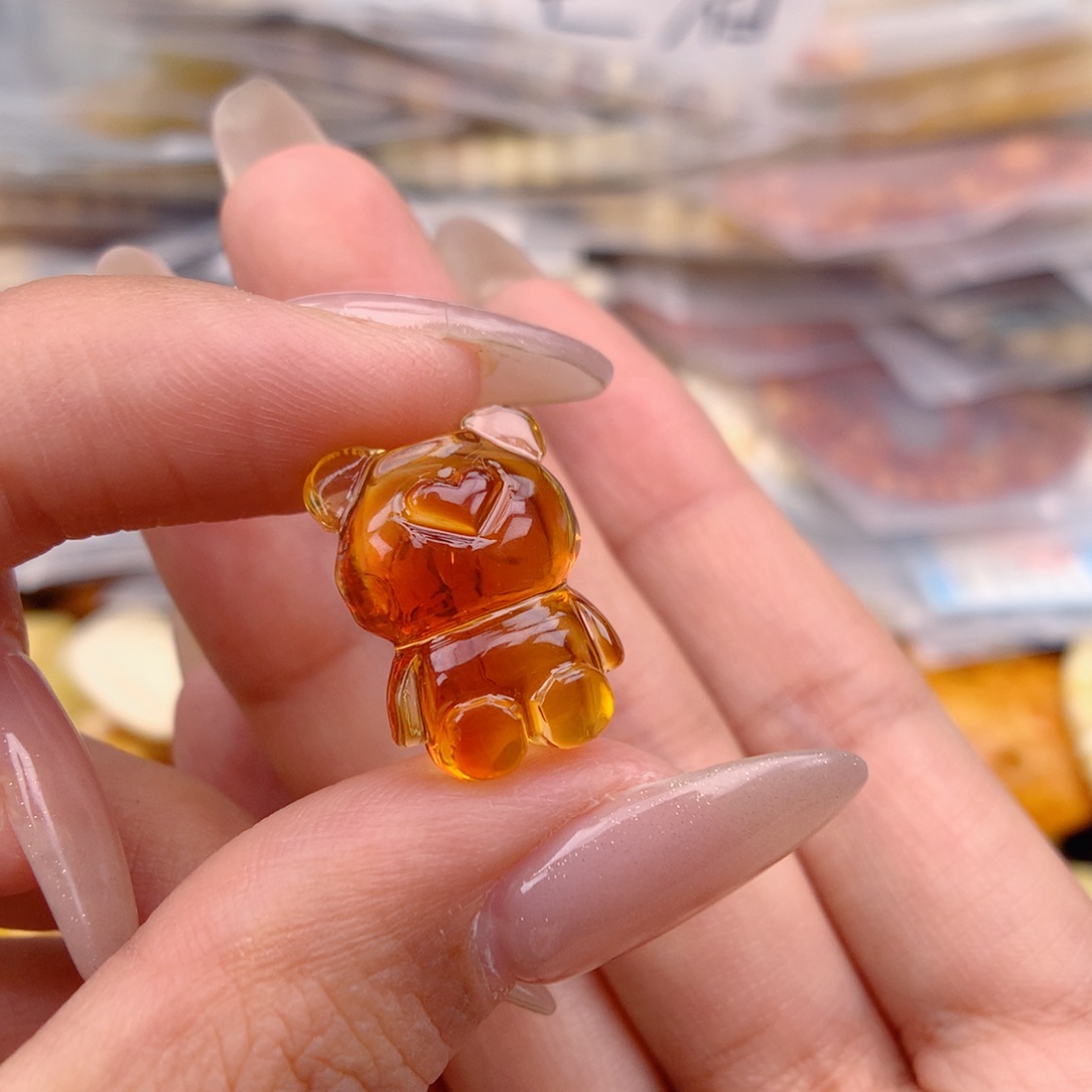 琥珀未镶嵌珠宝奇石