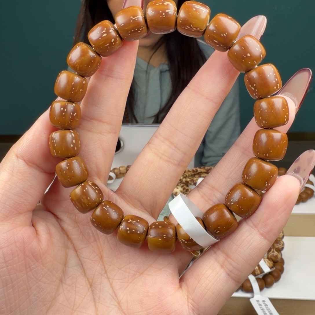 手串紫金鼠199A#10.6实心老型满天星Dt