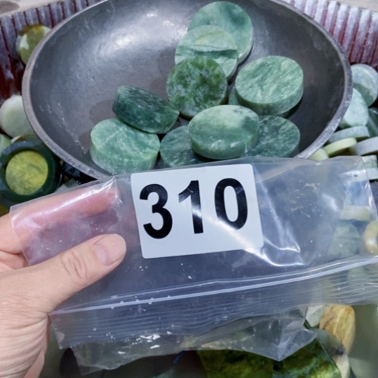 【闪购商品】蛇纹石玉珠宝半成品未镶嵌