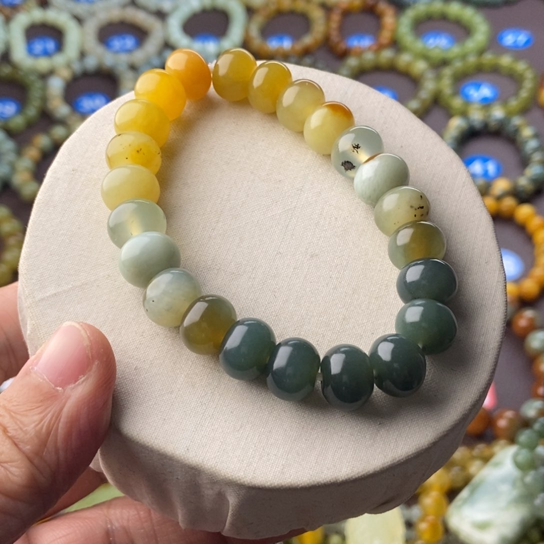 蛇纹石玉手串未镶嵌