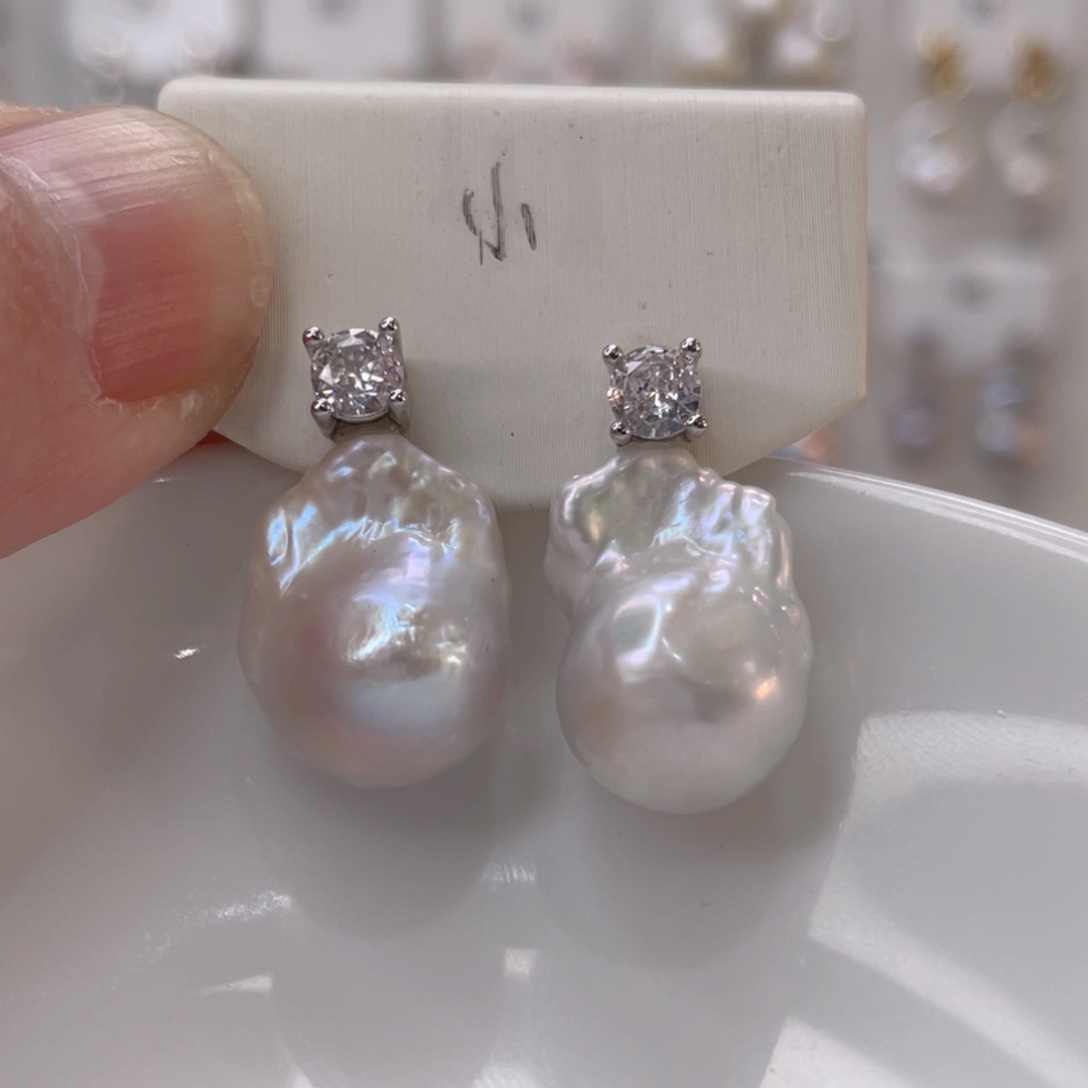 颈饰未镶嵌淡水珍珠