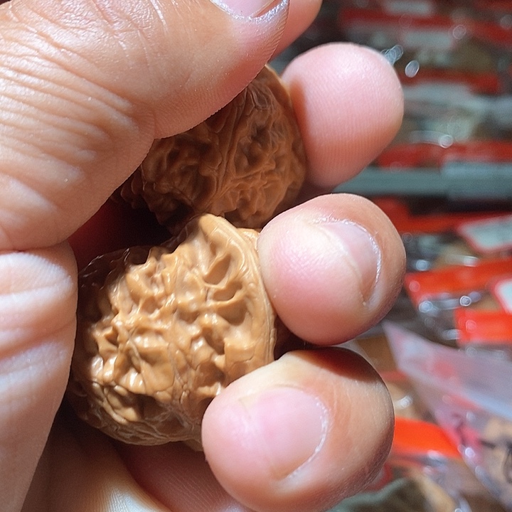 文玩核桃吊坠T****4宫灯