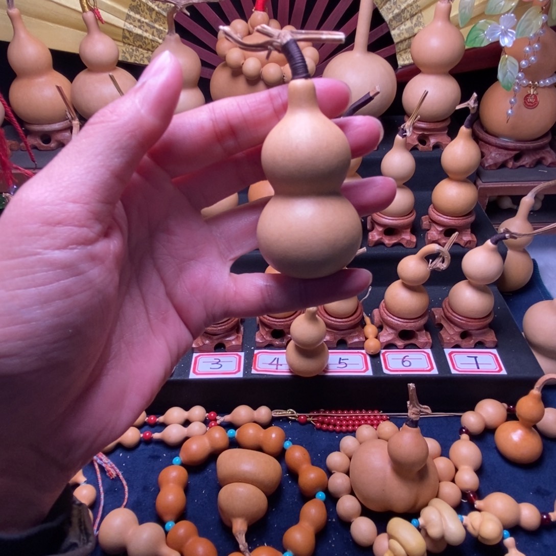 高***八手把件盘玩小葫芦