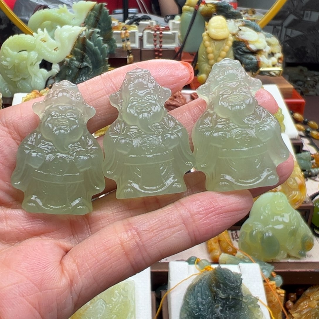 《***佛岫玉未镶嵌挂件挂件