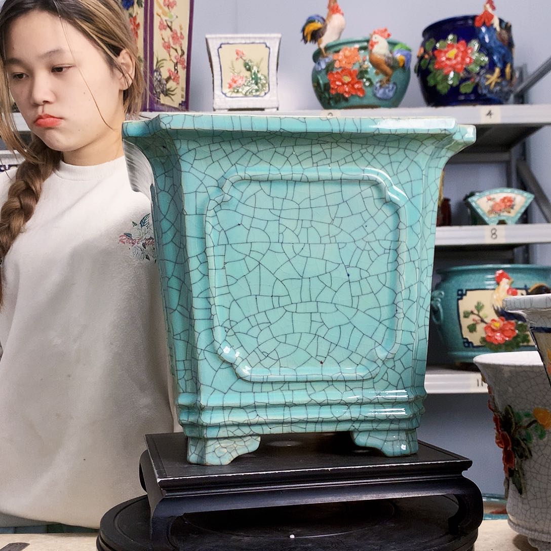 仟***?实物拍摄湾盆石湾盆