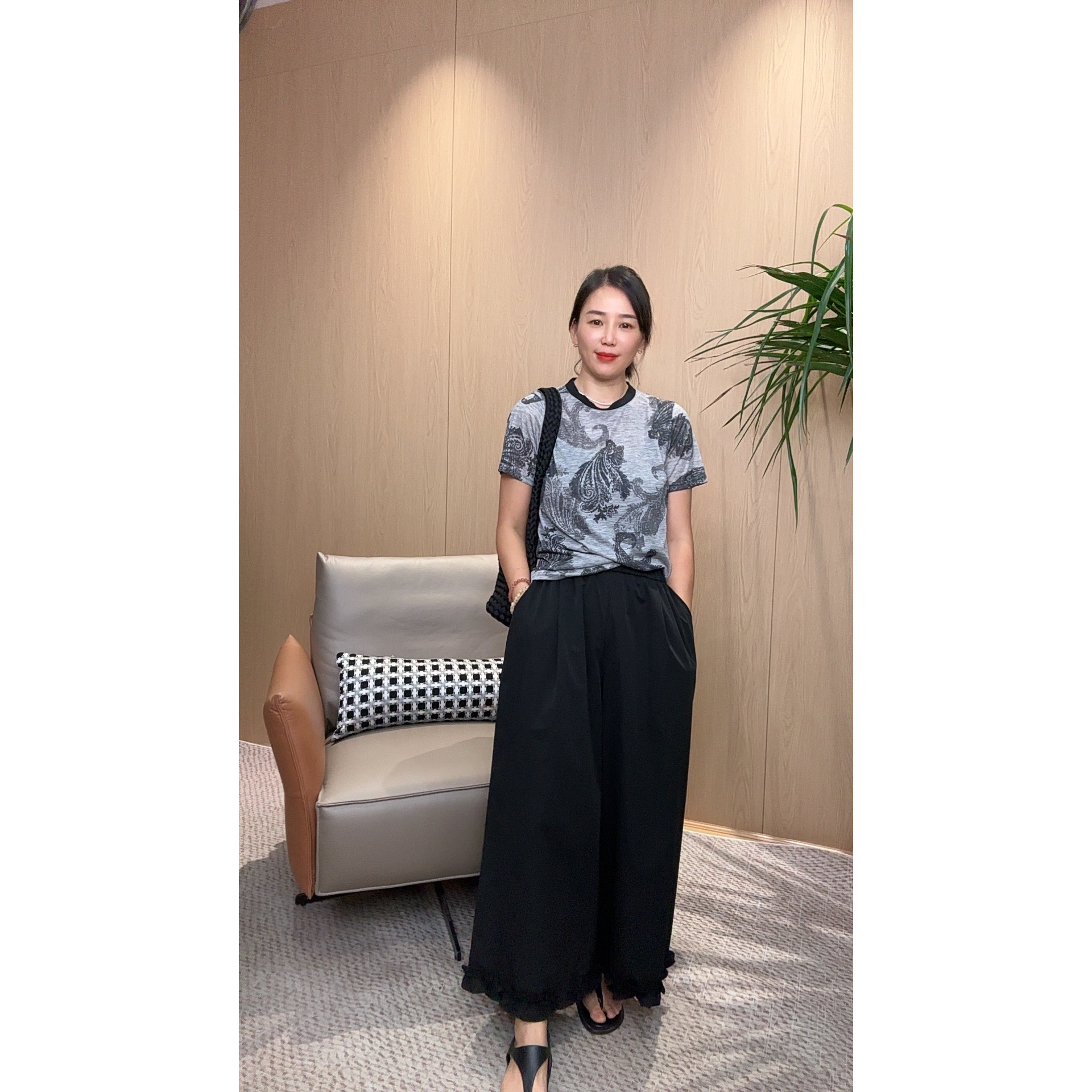 夏季慵懒风木耳边宽松透气显瘦休闲阔腿裤 A9025
