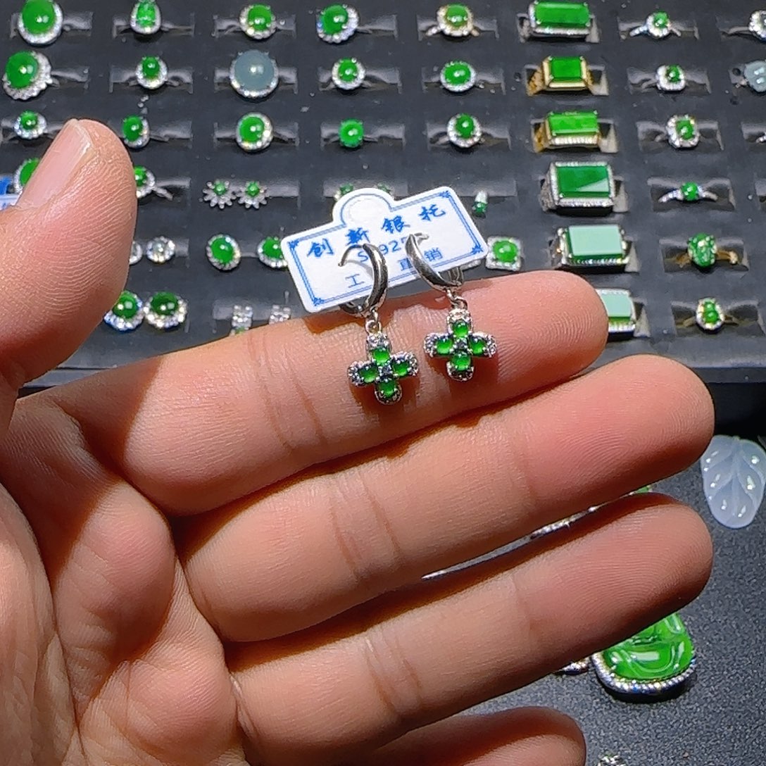 翡翠银S925镶嵌耳饰