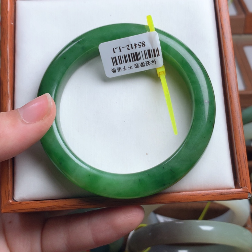 【闪购商品】和田玉手镯未镶嵌