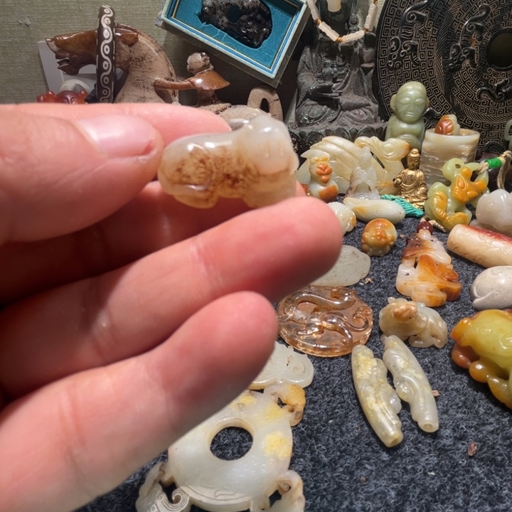 和田玉（糖玉）未镶嵌挂件