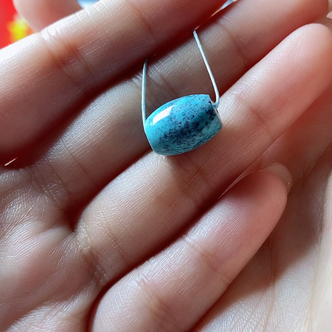 绿松石颈饰未镶嵌