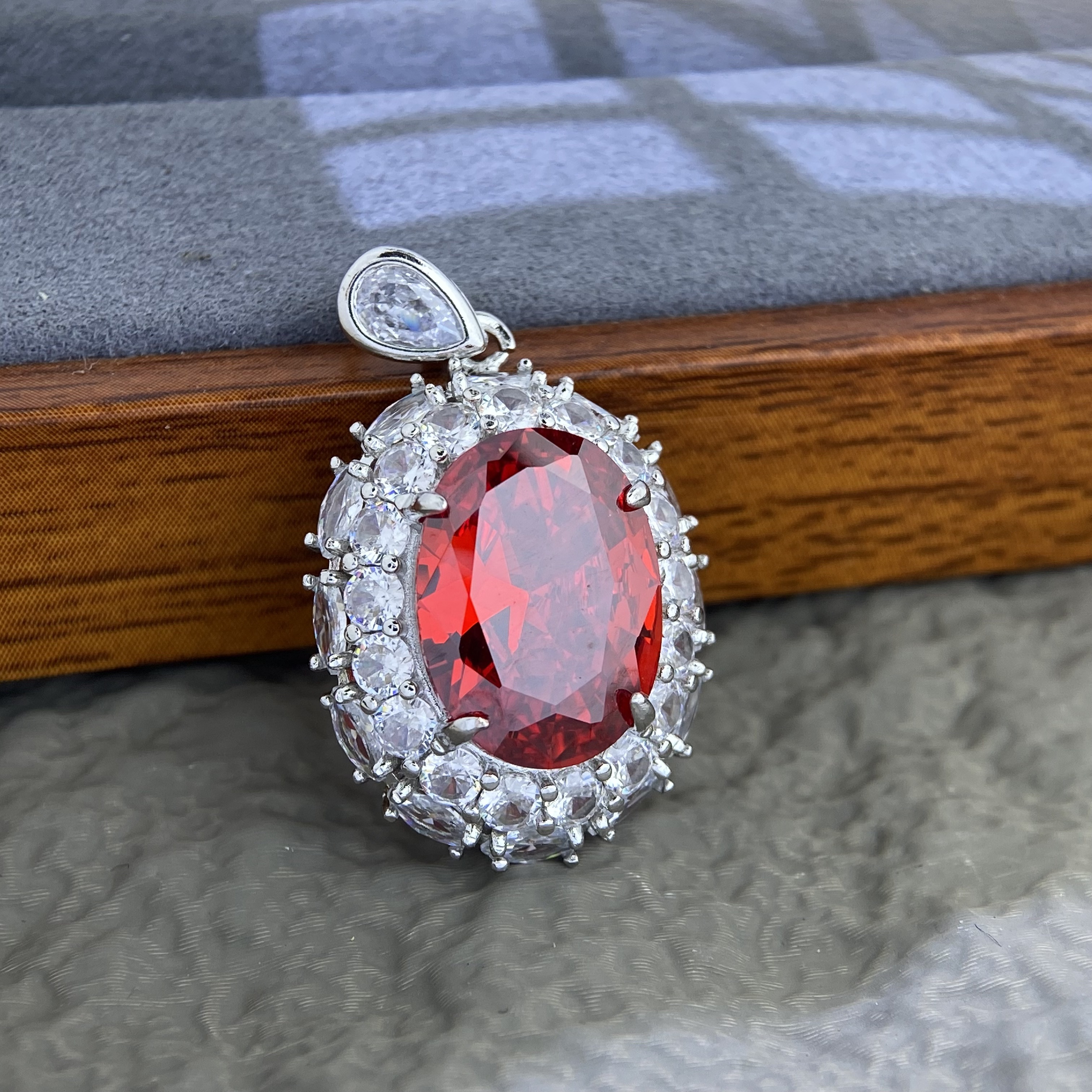 【传承】收藏级吊坠--B103