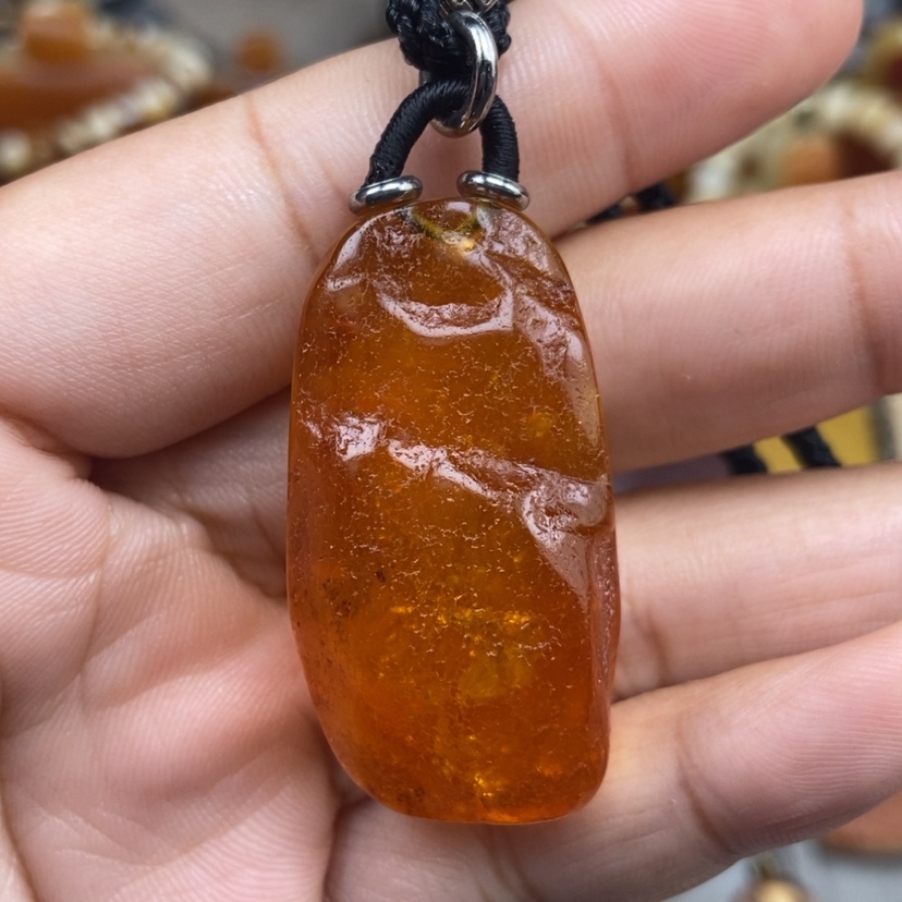 【闪购商品】未镶嵌颈饰琥珀