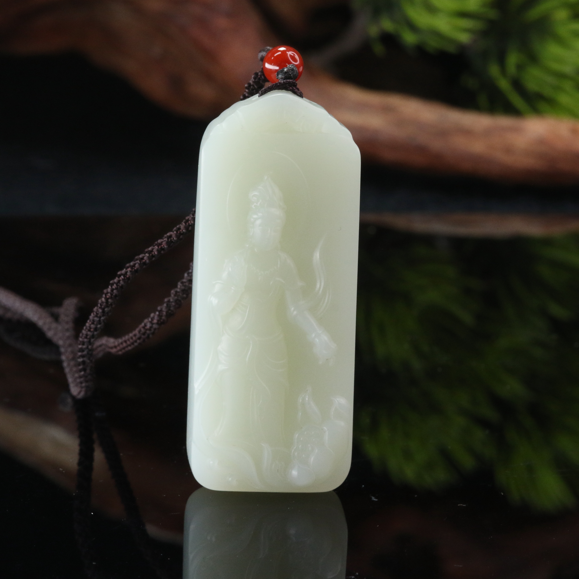 37和田玉一级白观音吊坠/901232上海嘉禾拍卖