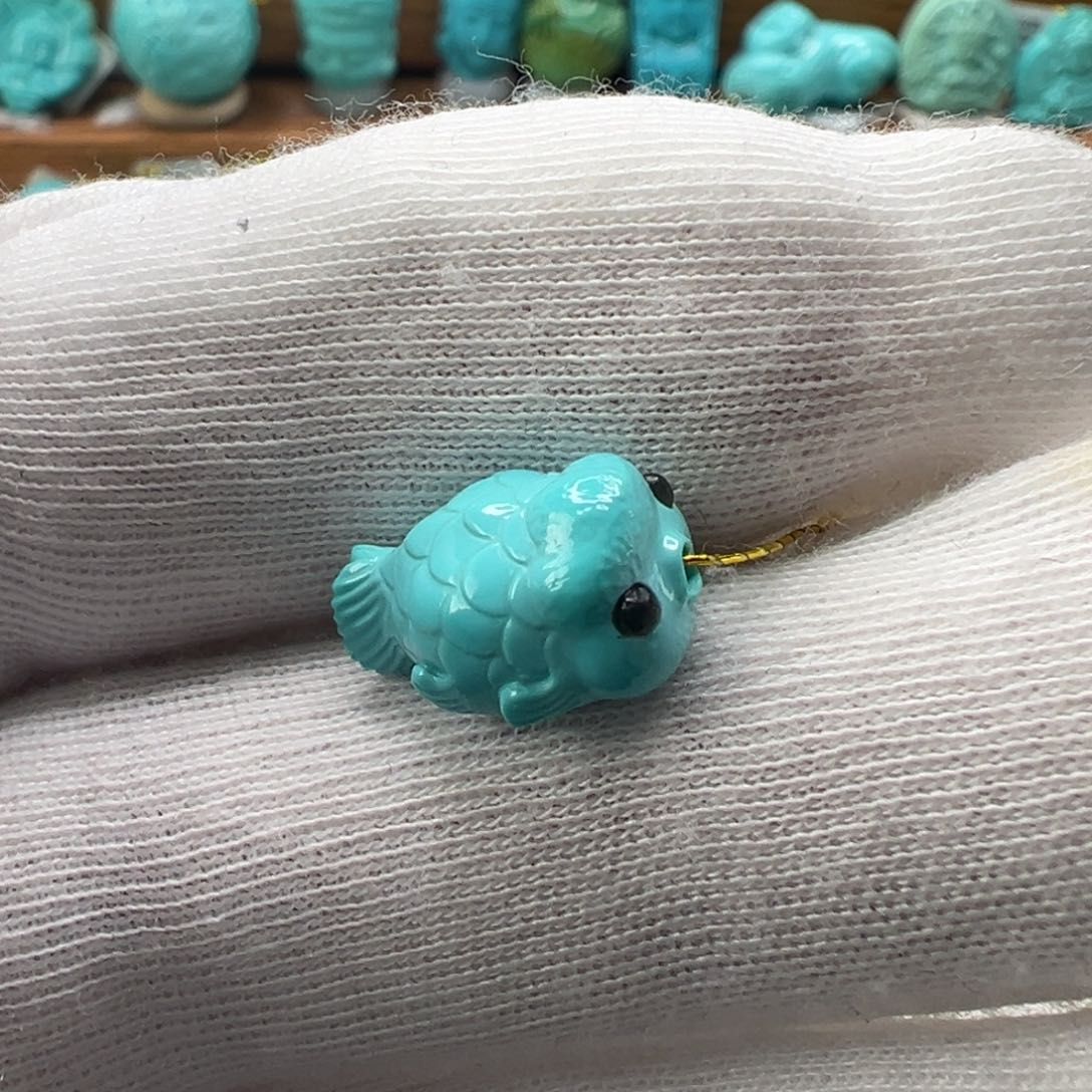 绿松石配饰未镶嵌