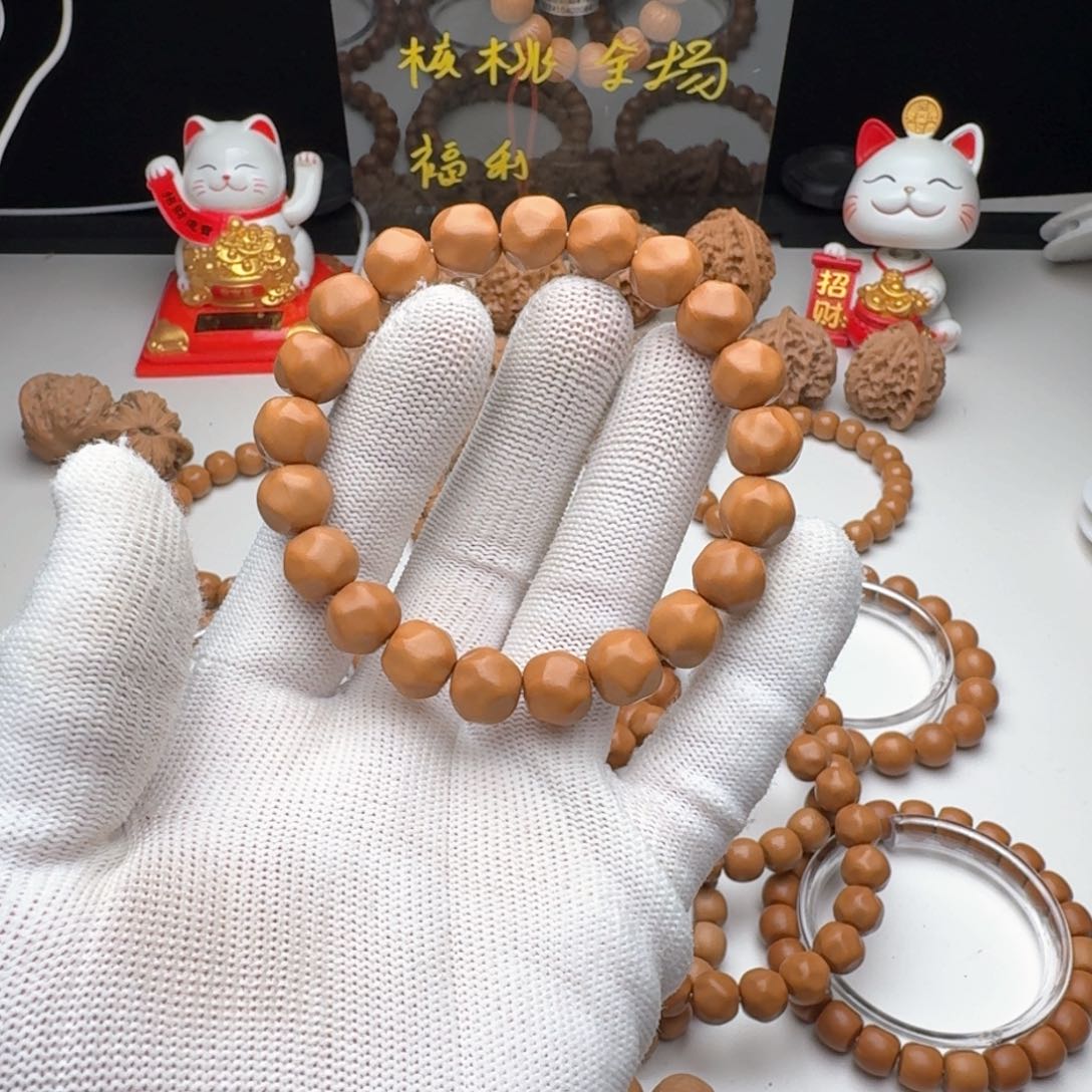 猴头核桃吊坠谜****！奶酪