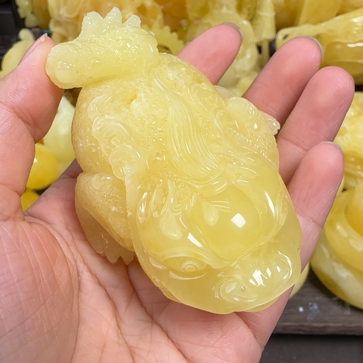 未镶嵌蜜蜡珠宝奇石