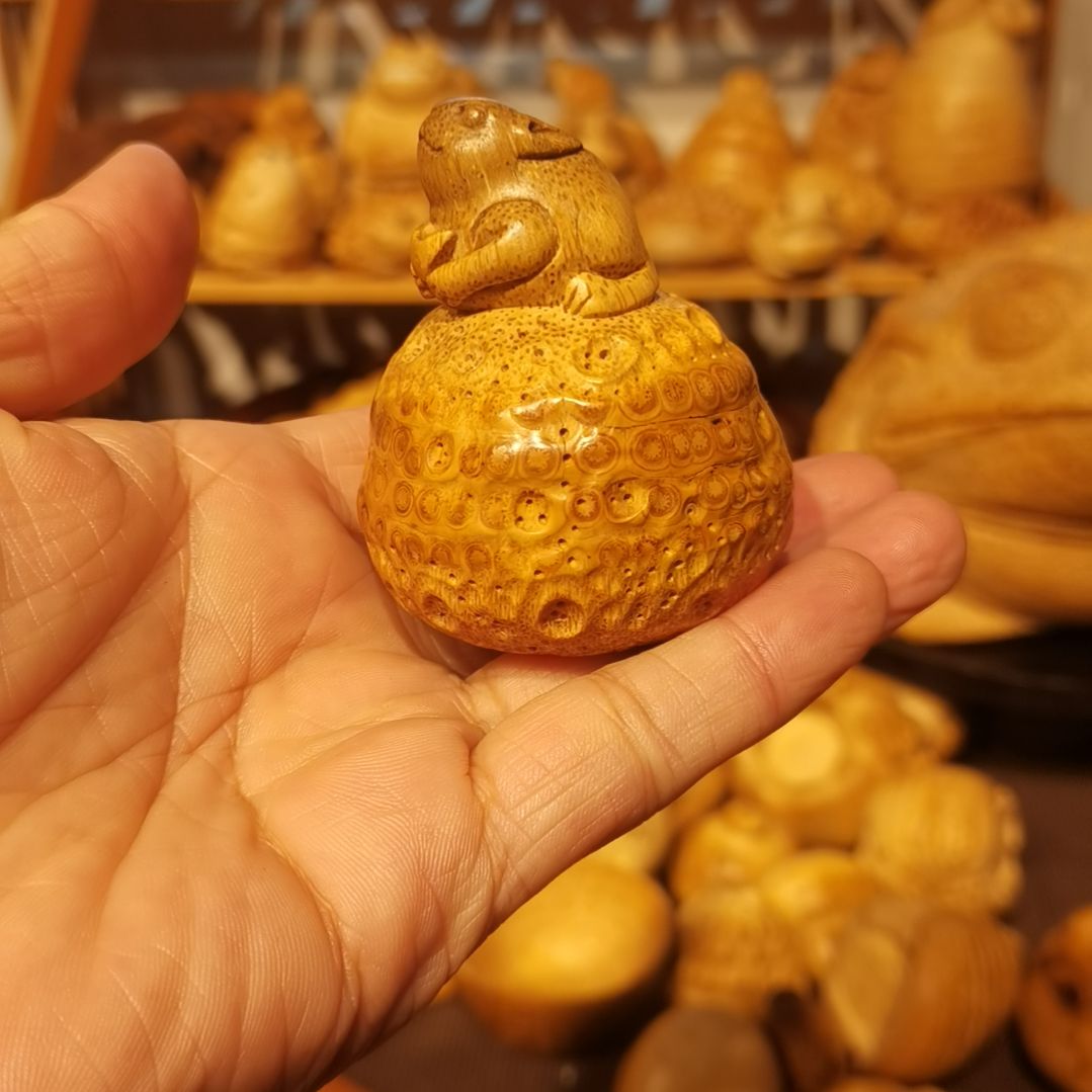 香榧木竹根雕摆件配饰金蟾杂相t