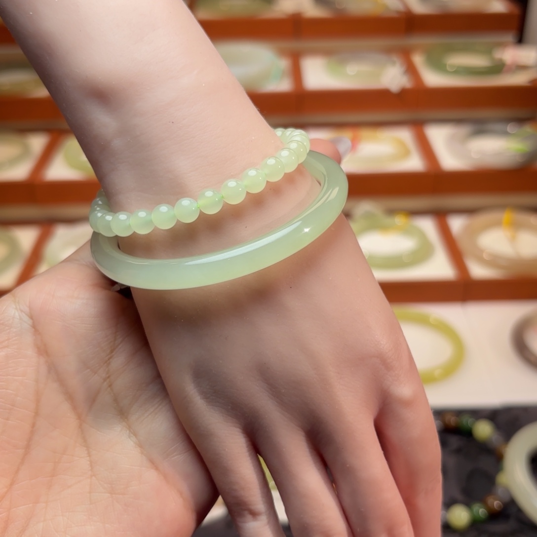 和田玉未镶嵌手镯冰晴水美人条一套