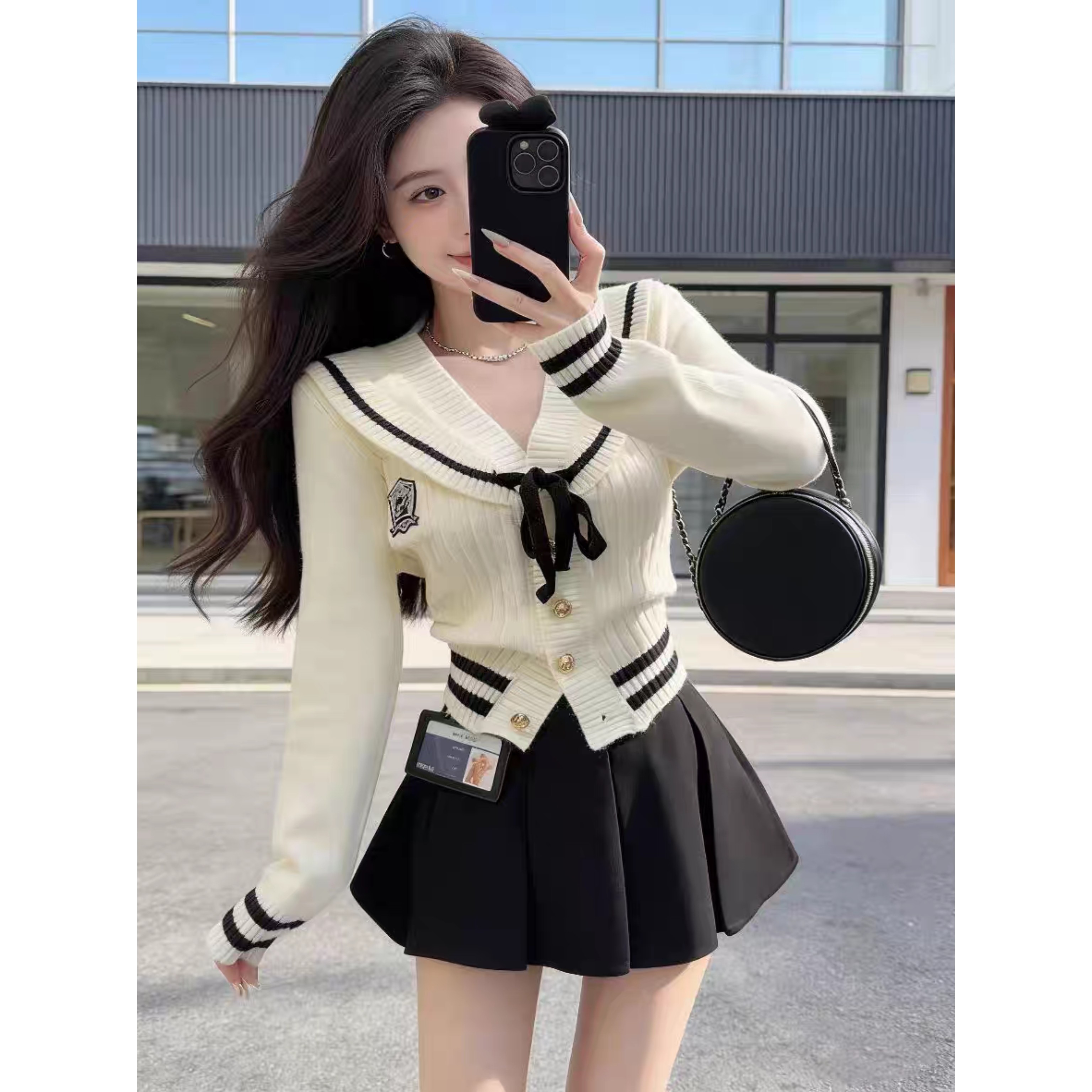 2025新款时尚套装海军领撞色显瘦一字领+百褶短裙