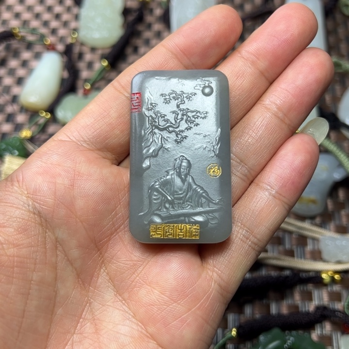 和田玉未镶嵌颈饰