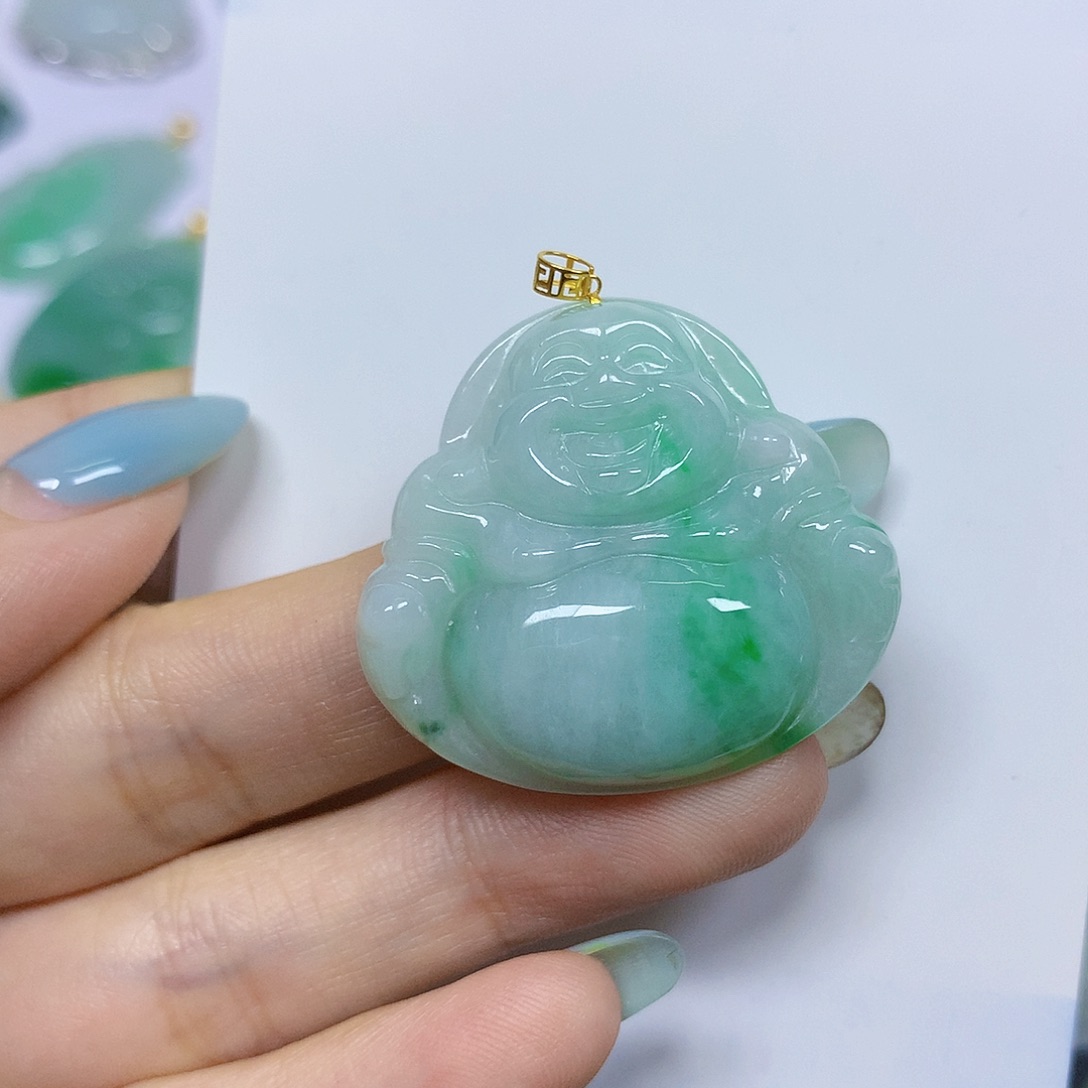 翡翠18K金镶嵌颈饰挂件