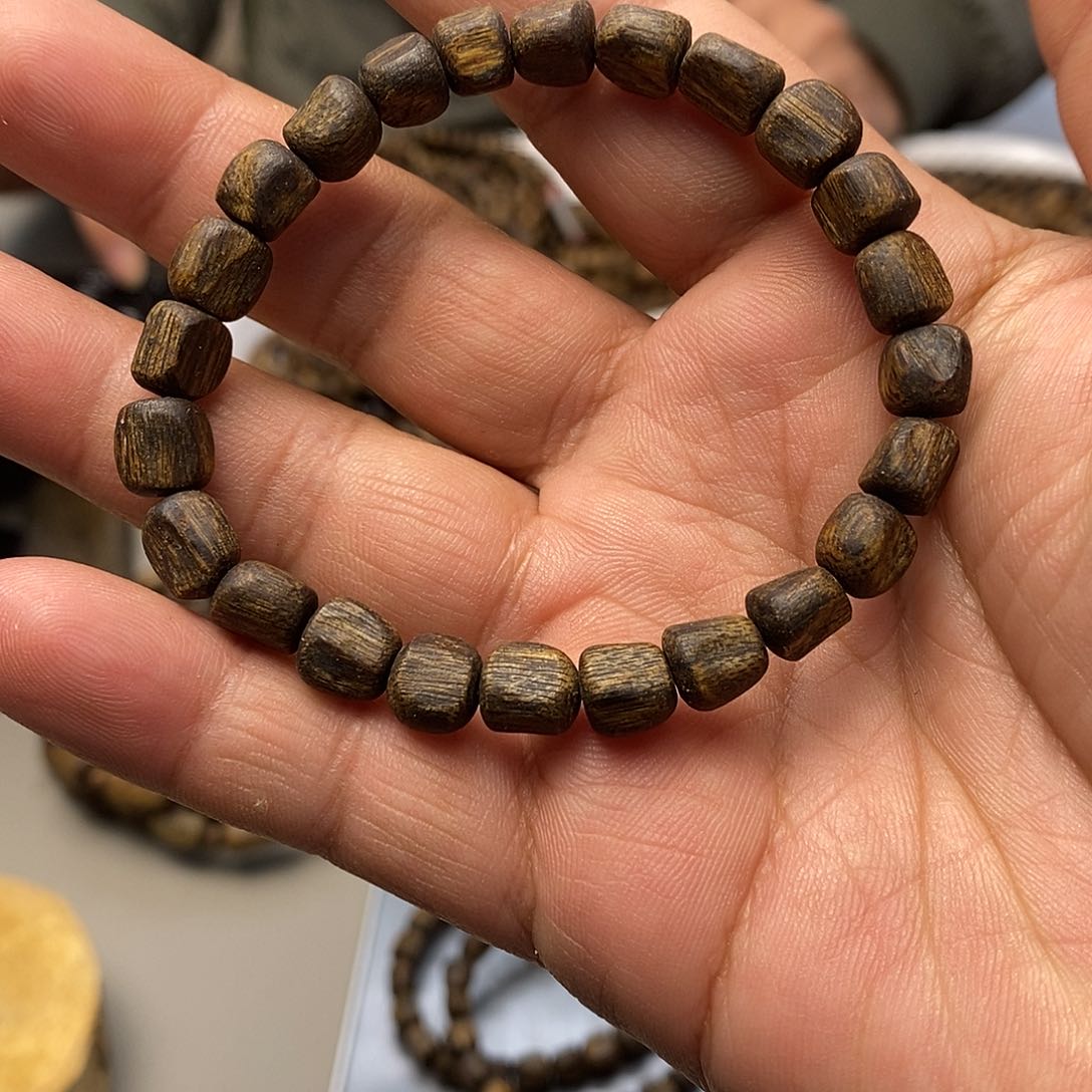 沉香手串沉水桶珠单圈6克多样性发一