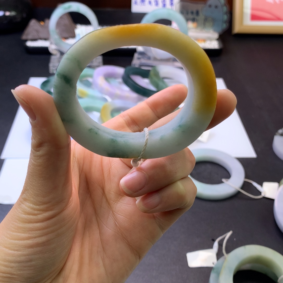 定制翡翠翡翠未镶嵌?**恒