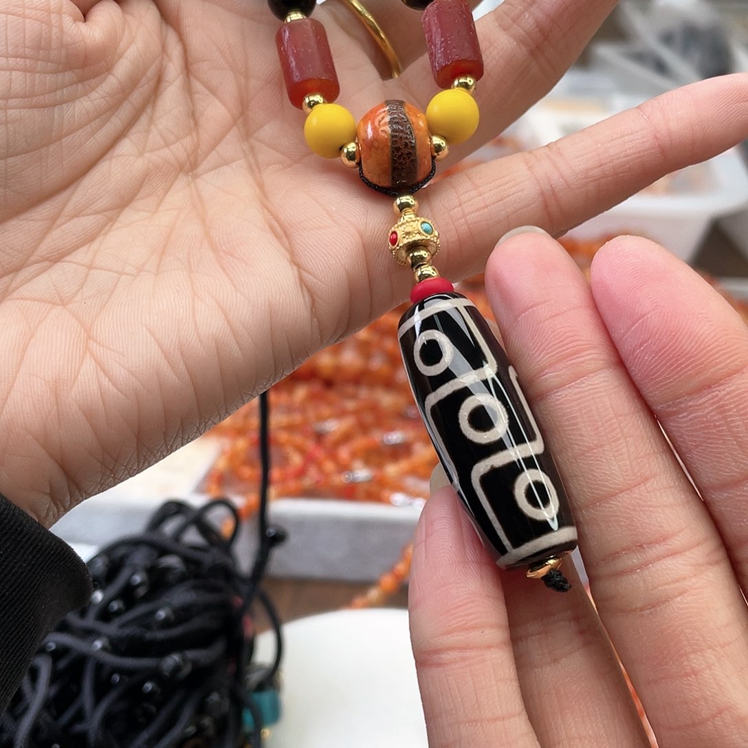 玛瑙/玉髓耳钉合金玛瑙毛衣链