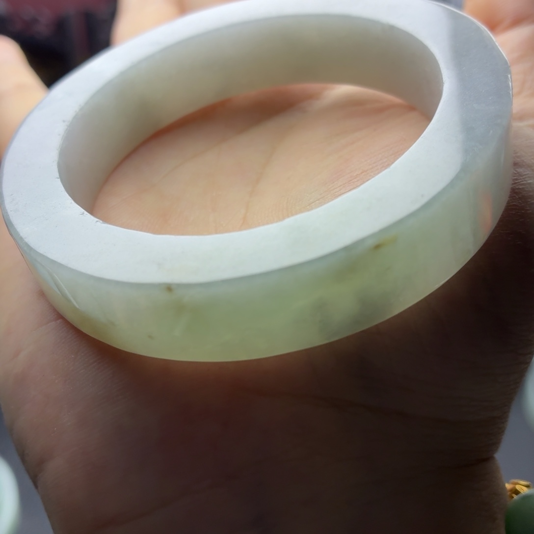 定制翡翠未镶嵌缅A翡翠