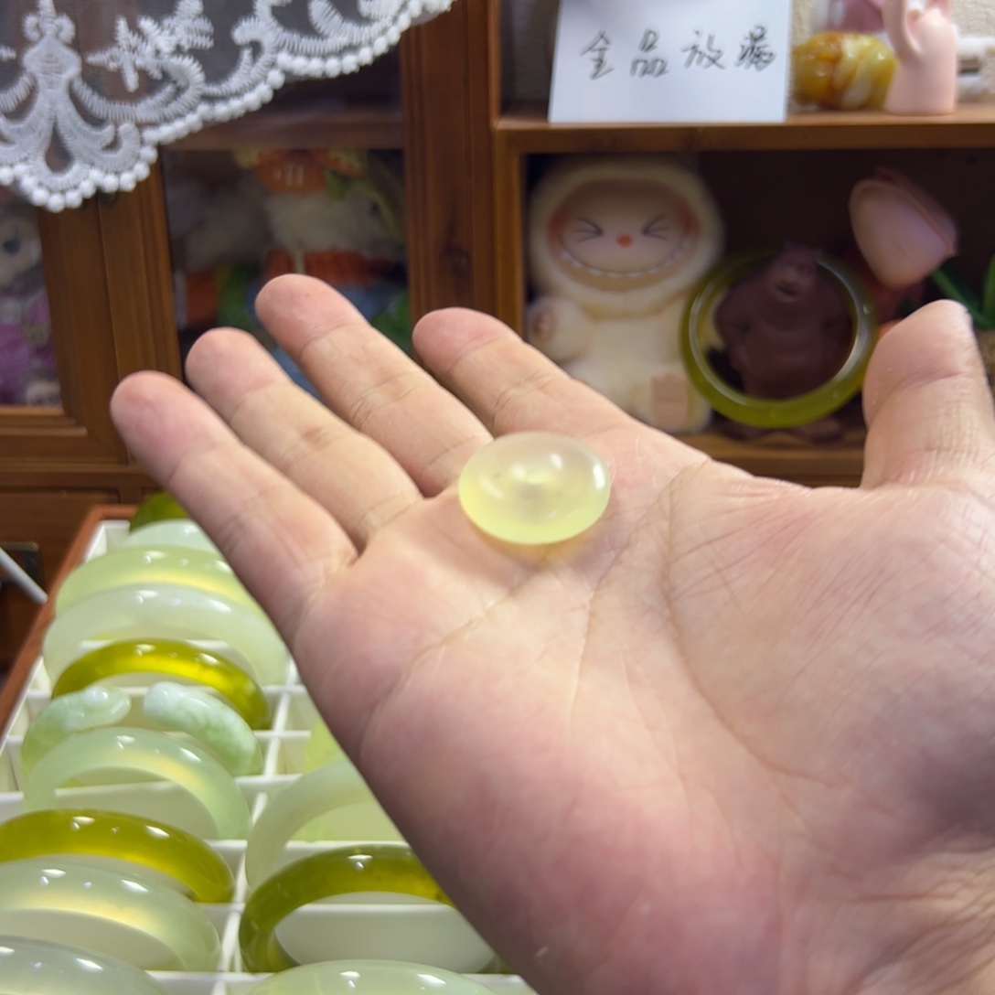 未镶嵌蛇纹石玉手镯450