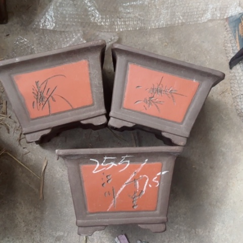 紫砂花盆   100-3。25.5-17.5