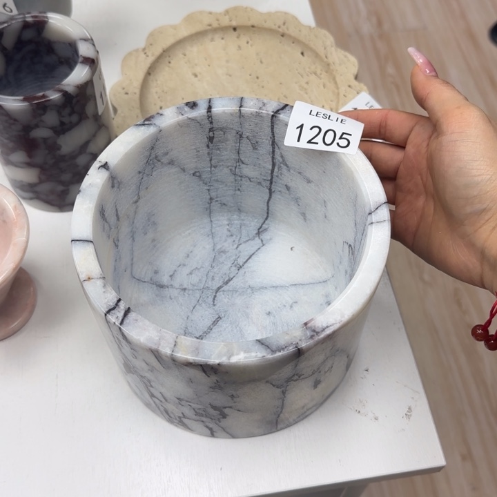 小****?Yy1205。。。。。。。。福利