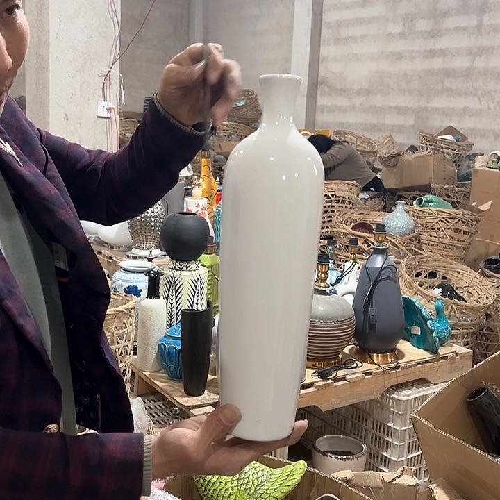 瓶高度38厘米口径3厘米微瑕捡漏气泡