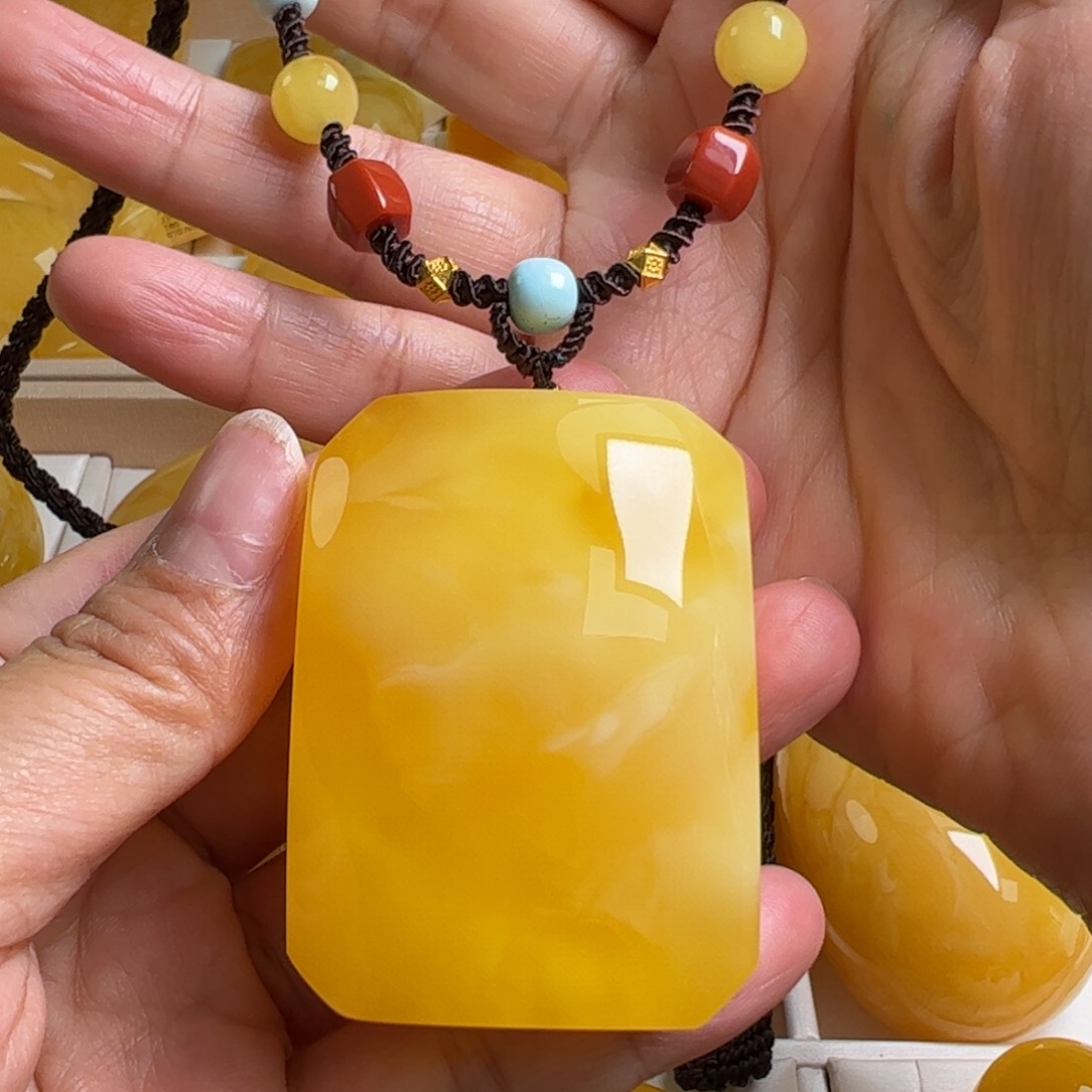 蜜蜡毛衣链未镶嵌无优化