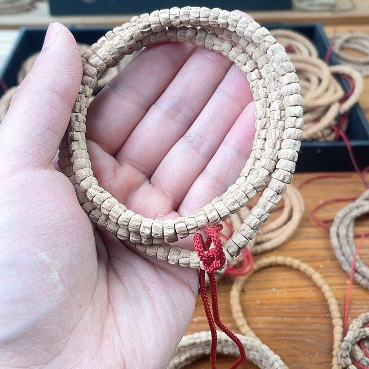 柏香籽/百香籽吊坠1