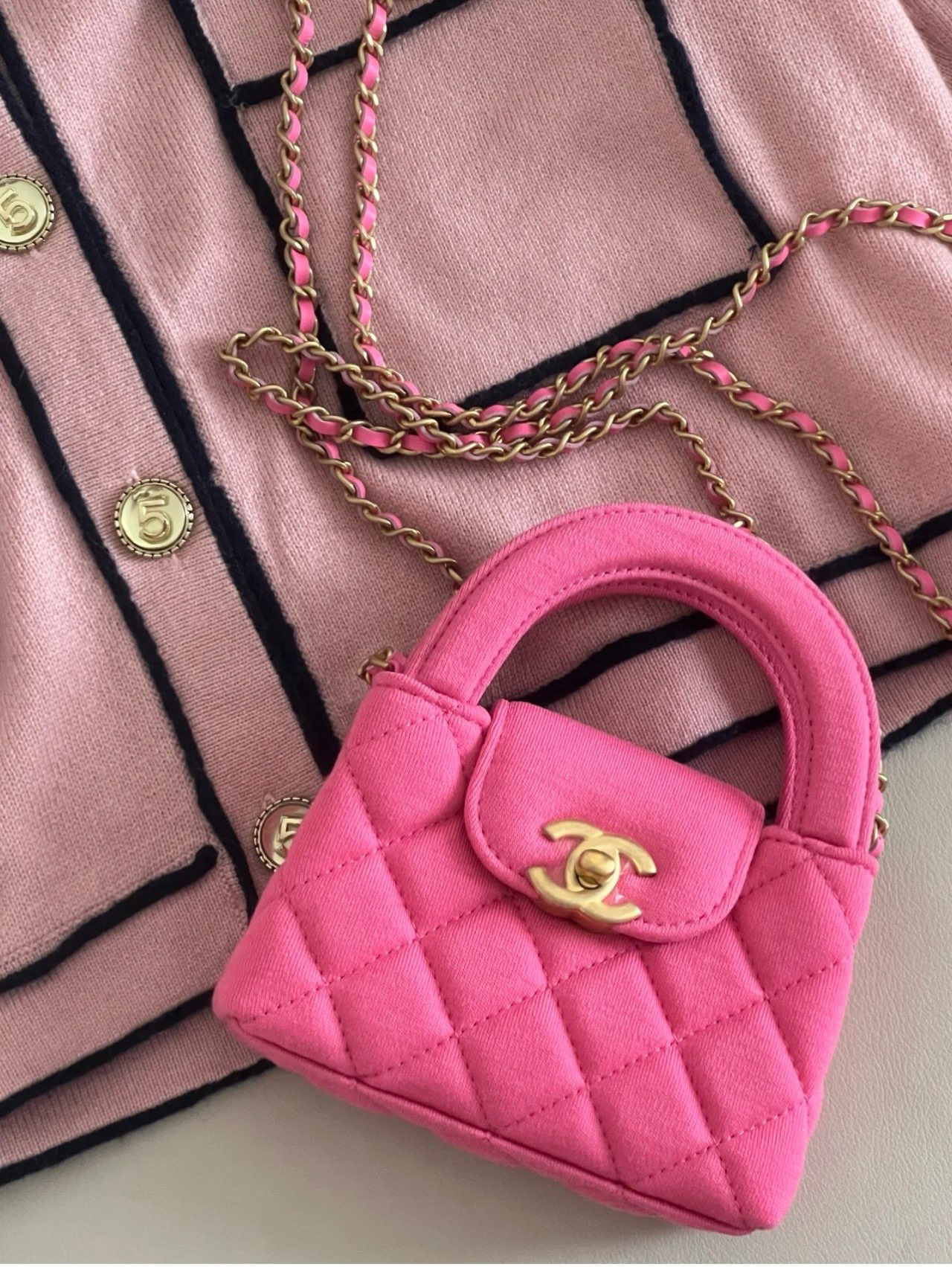 95新 Chanel/香奈儿 粉金布面mini Kelly包芯片款 12cm  12204033