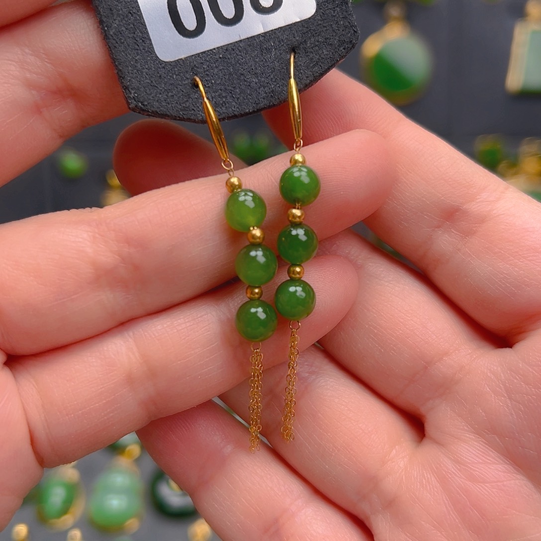 和田玉18K金镶嵌耳饰