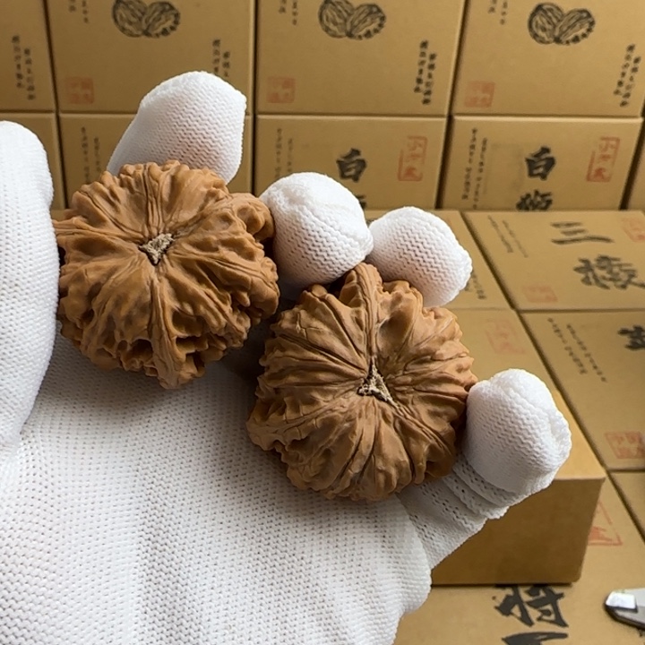 文玩核桃吊坠用****7简单包装玉龙三棱