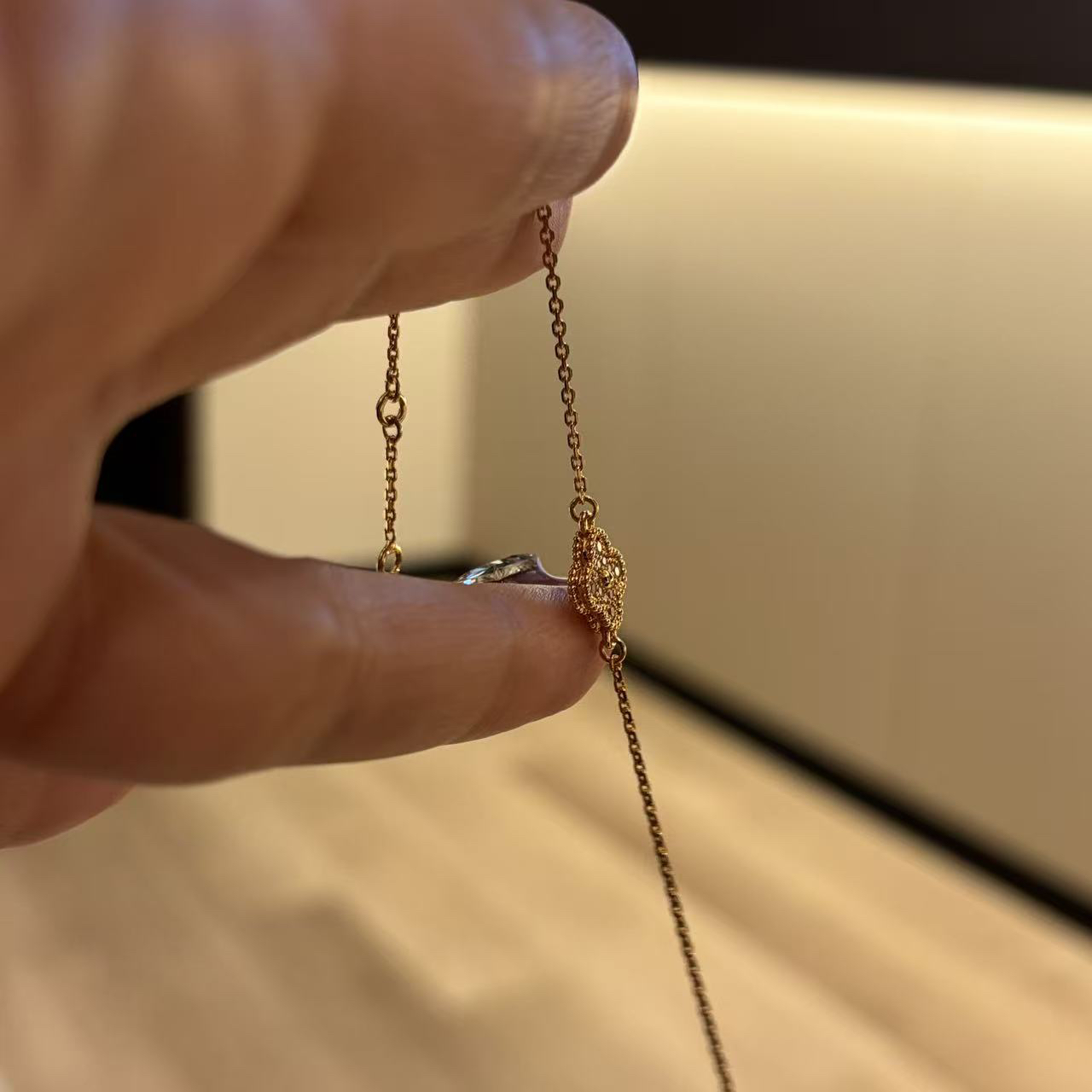 合金仿珍珠手链 PP.镂空满星吊坠款迷你小手链 玫瑰金色