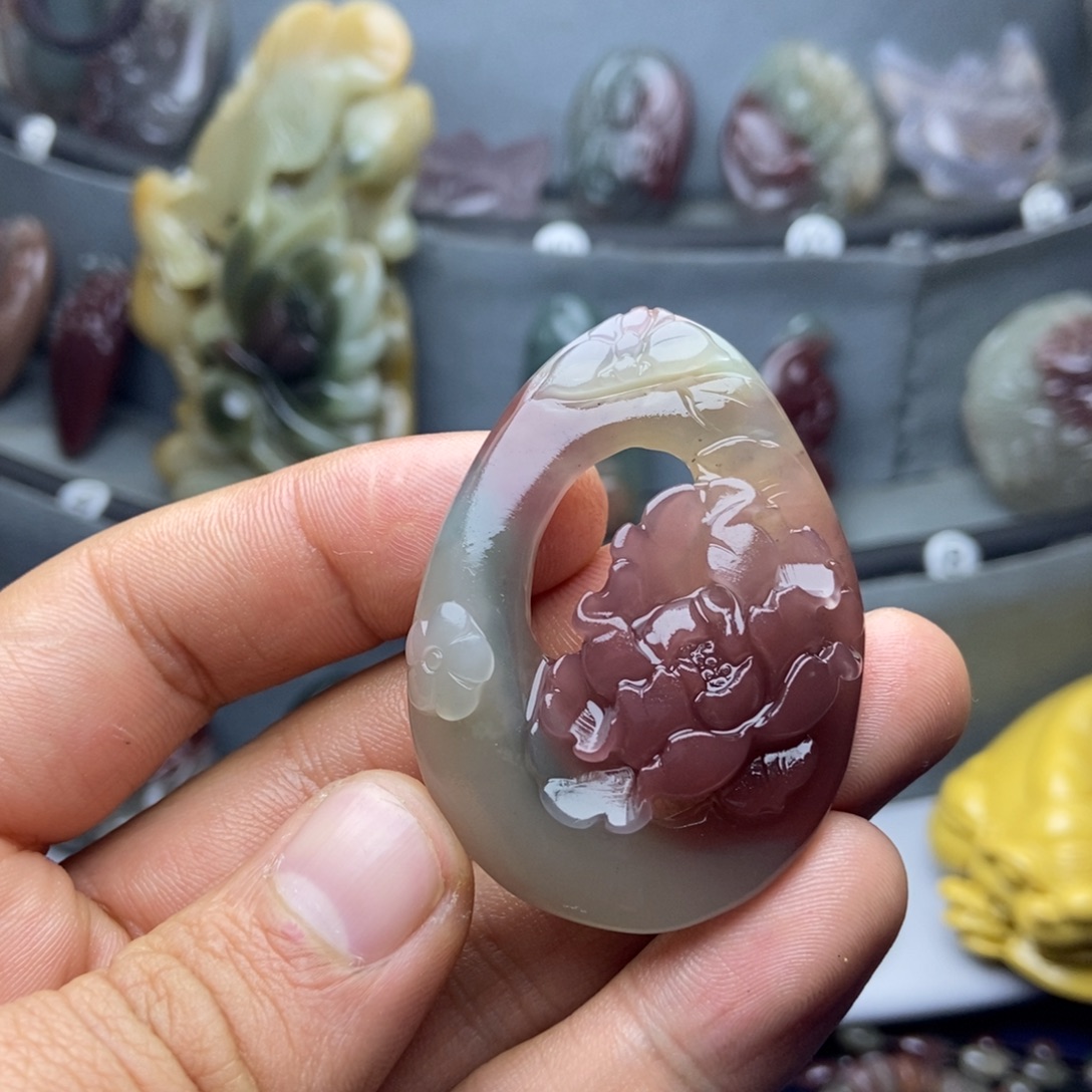 紫***娜玛瑙/玉髓未镶嵌颈饰