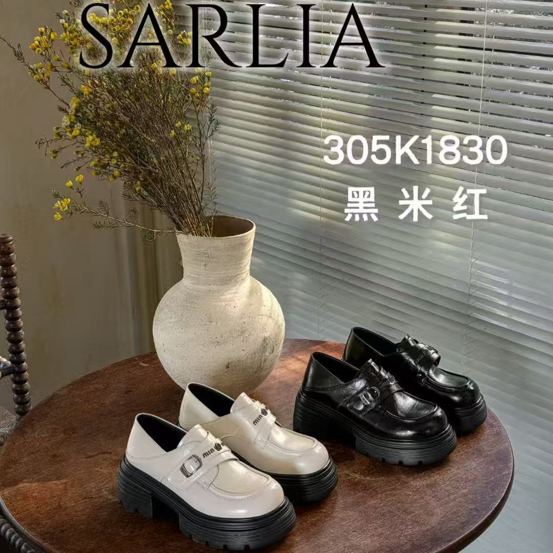 莎莉娅鞋胶粘圆头中跟素面时尚粗跟厚底日系