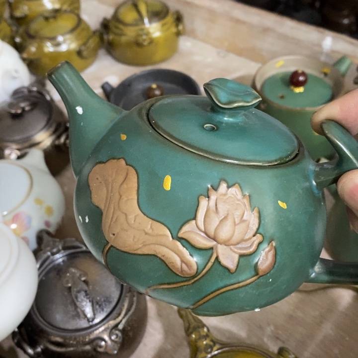 陶瓷艺术品及陶瓷壶