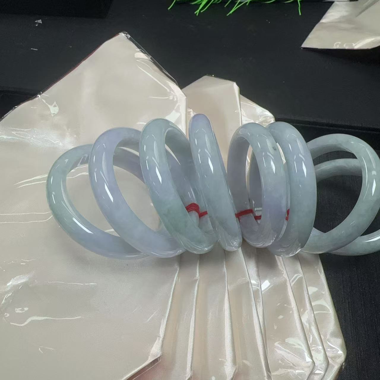 天然缅甸a货翡翠手镯—多样性发一