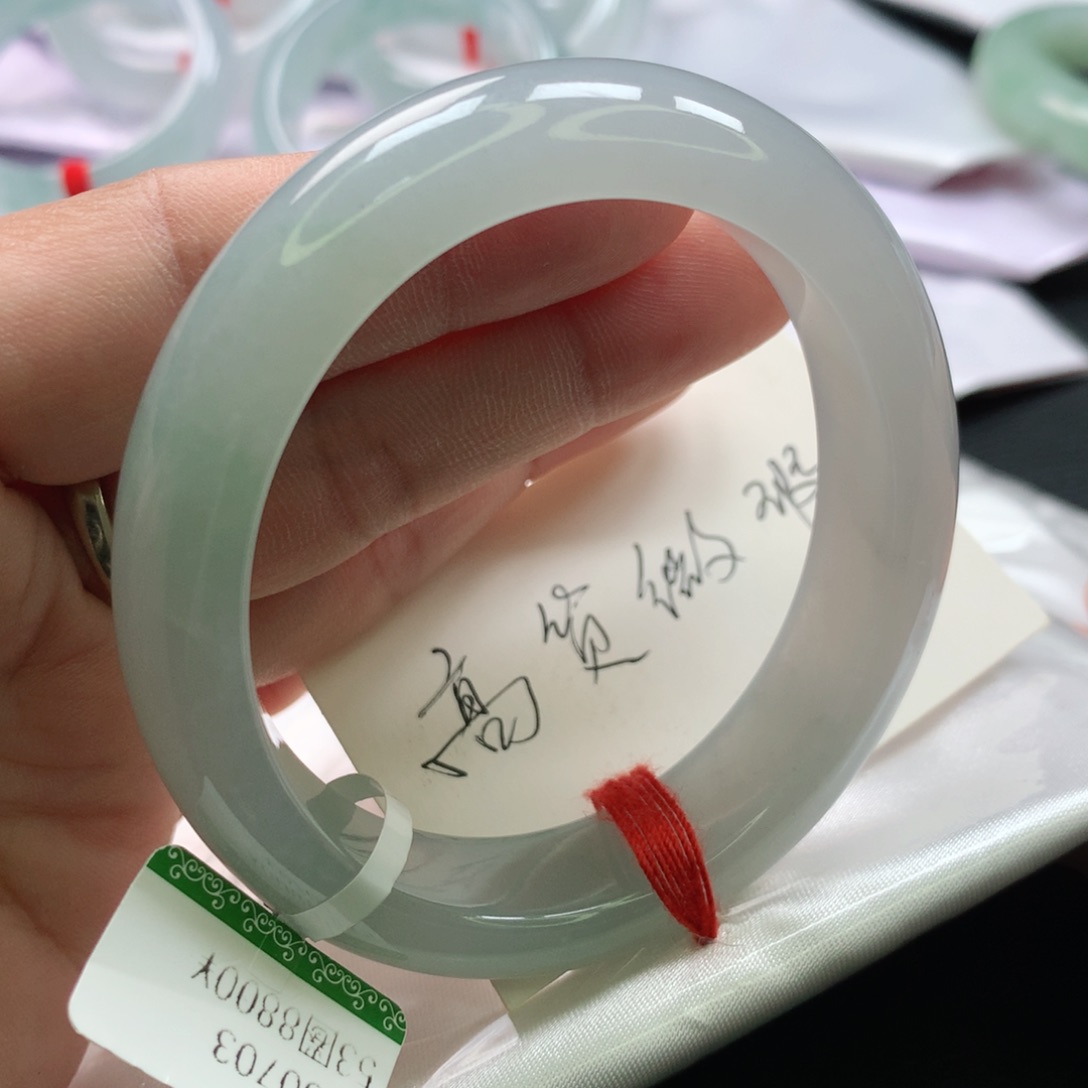 翡翠手镯未镶嵌贵妃53.54