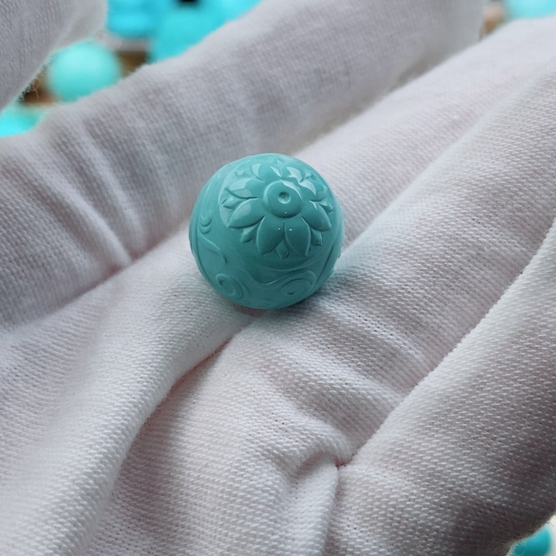 绿松石配饰未镶嵌